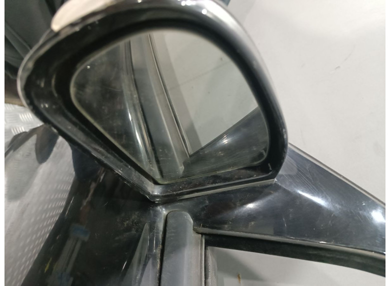 Зеркало наружное левое к Mercedes C W203, 2003г.