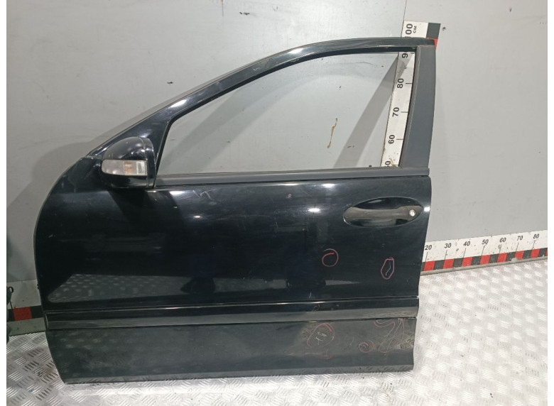 Замок двери передней левой к Mercedes C W203, 2003г.