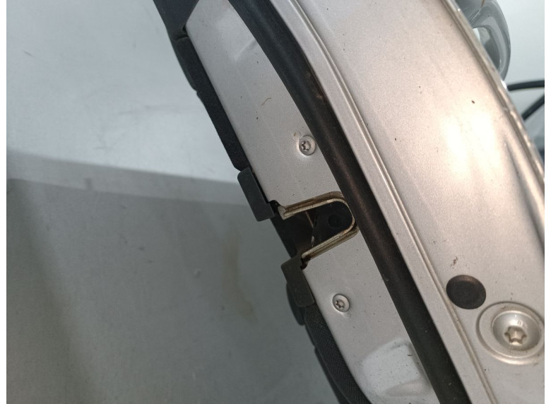 Замок двери передней правой к Mercedes E W211, 2004г.