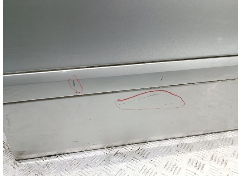 Дверь передняя правая к Дверь передняя правая к Mercedes EW211 undefined г. E W211