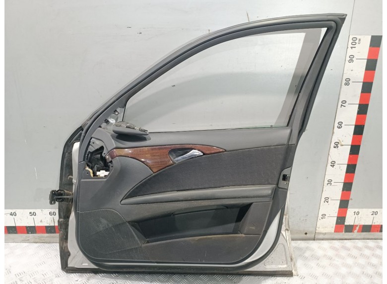 Дверь передняя правая к Дверь передняя правая к Mercedes EW211 undefined г. E W211