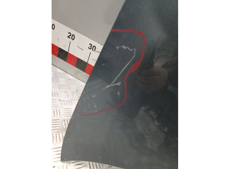 Капот к Volkswagen Golf, 2006г.