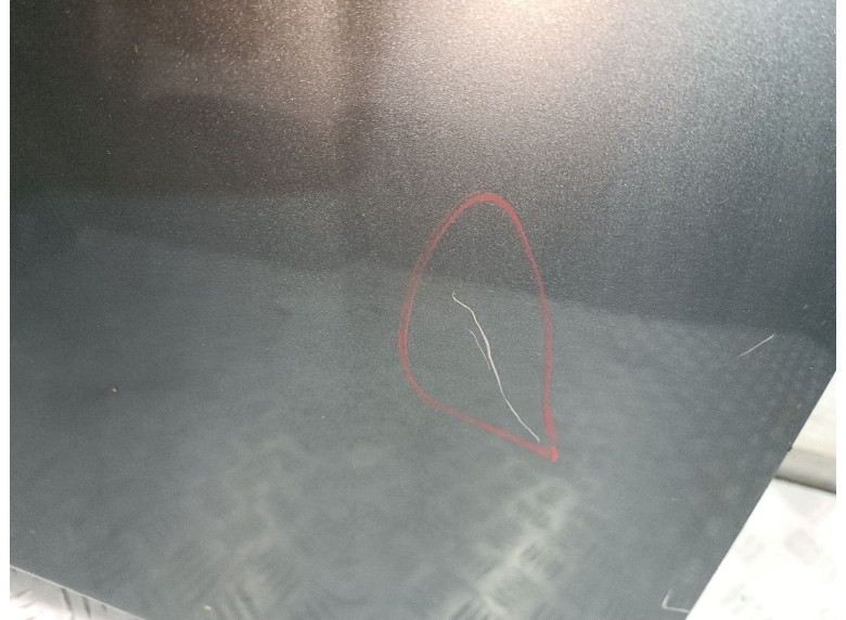 Капот к Volkswagen Golf, 2006г.