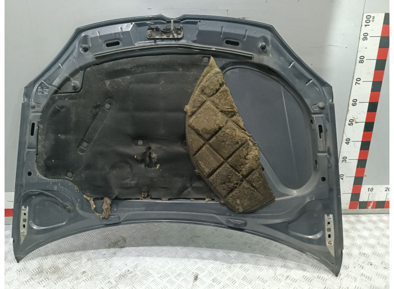 Капот к Volkswagen Golf, 2006г.