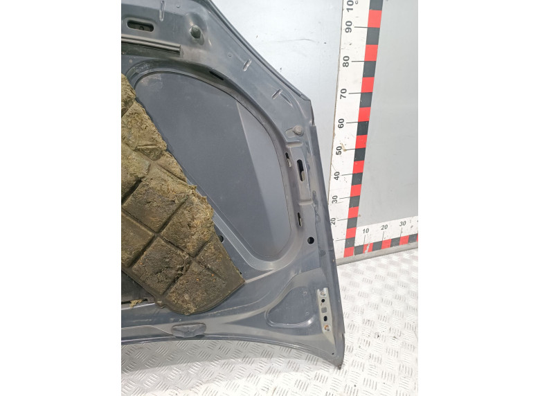 Капот к Volkswagen Golf, 2006г.