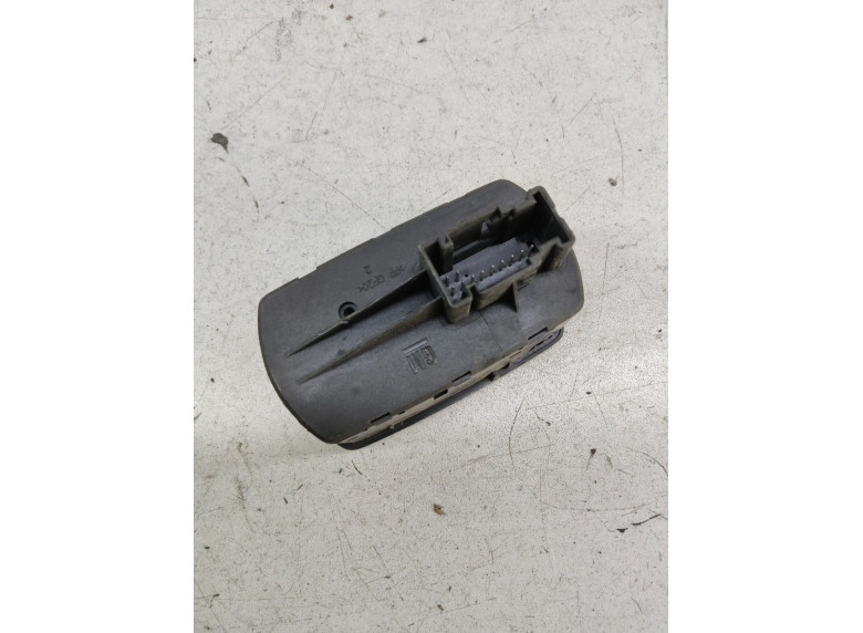 Блок управления стеклоподъемниками к Opel Corsa, 2006г.