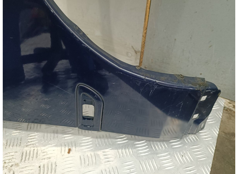 Крыло переднее правое к Volvo V70, 2006г.