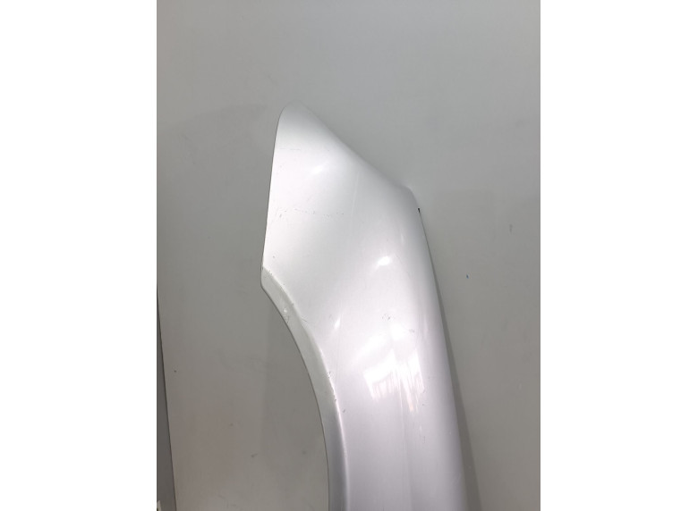 Крыло переднее левое к Mercedes C W203, 2004г.