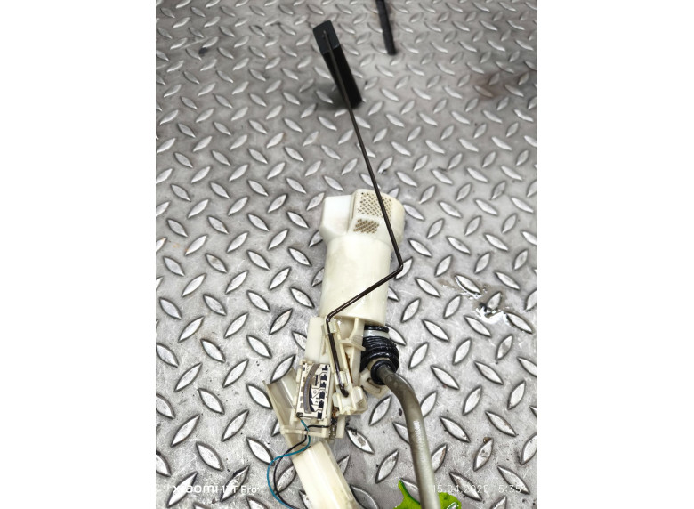 Датчик уровня топлива к Volkswagen Transporter, 1995г.