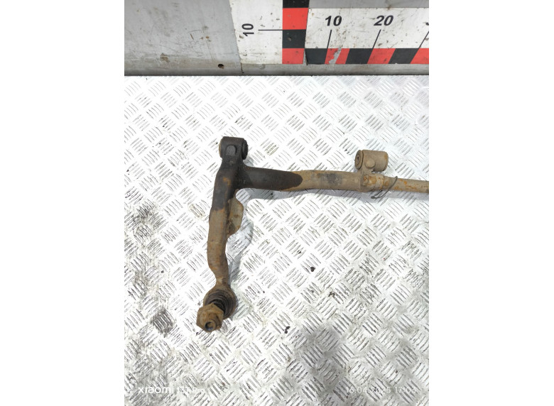 Рычаг передний правый к Volkswagen Transporter, 1993г.
