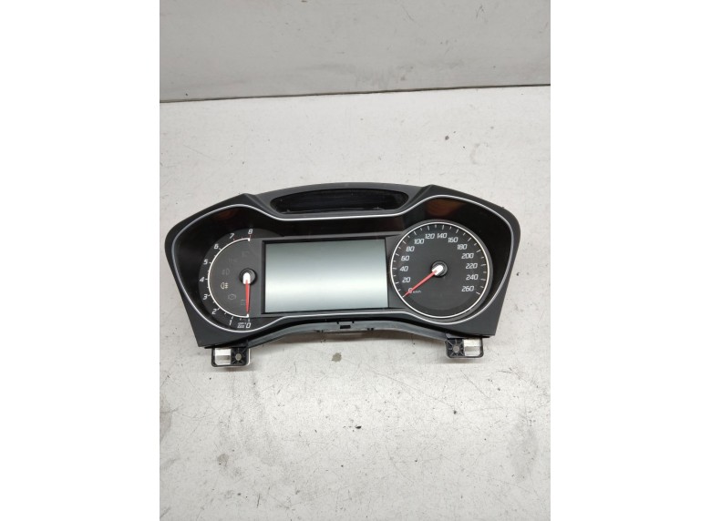 Щиток приборов (приборная панель) к Ford Mondeo