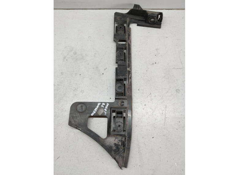 Кронштейн крепления бампера заднего к Volkswagen Passat, 2006г.