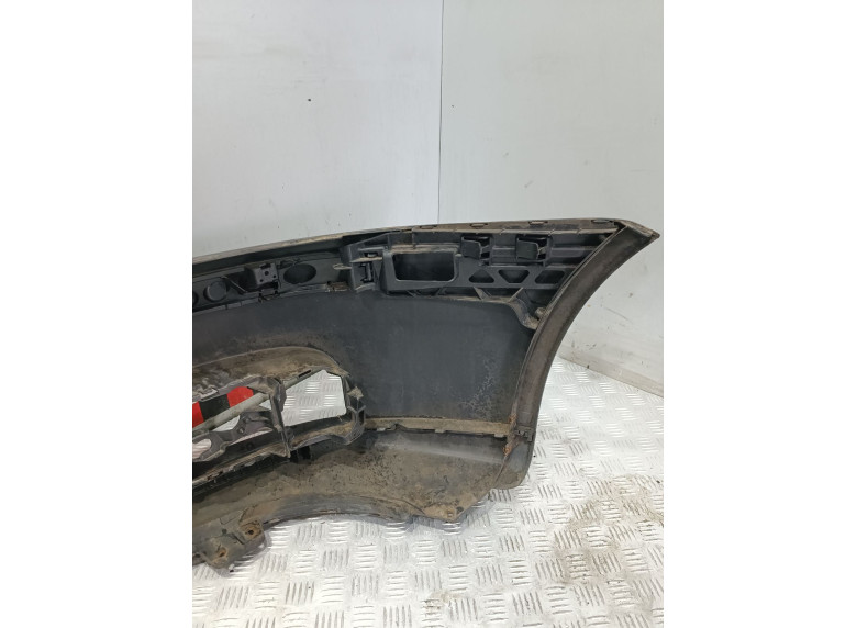 Бампер передний к Volkswagen Golf, 2006г.