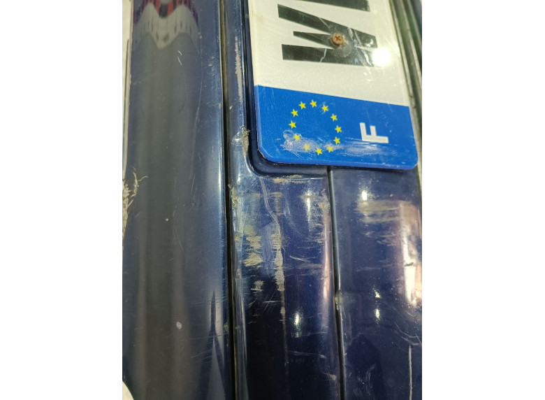 Бампер передний к Volkswagen Golf, 1999г.