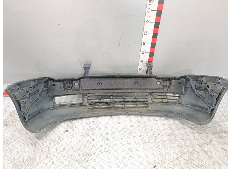 Бампер передний к Volkswagen Golf, 1999г.