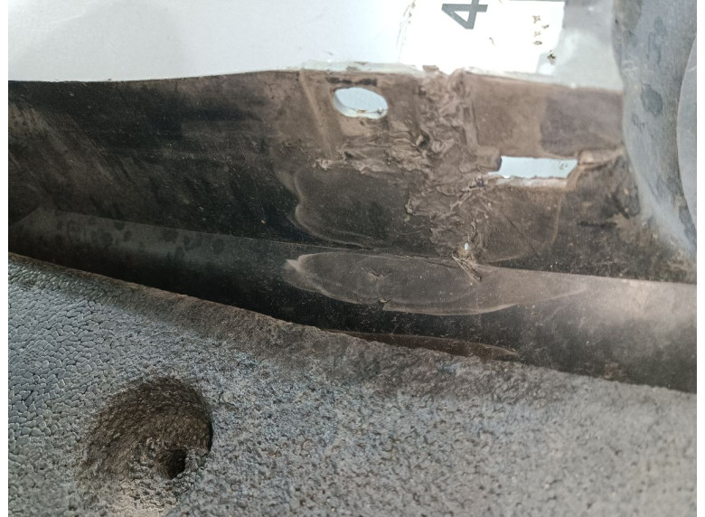 Бампер передний к Volkswagen Golf, 1999г.