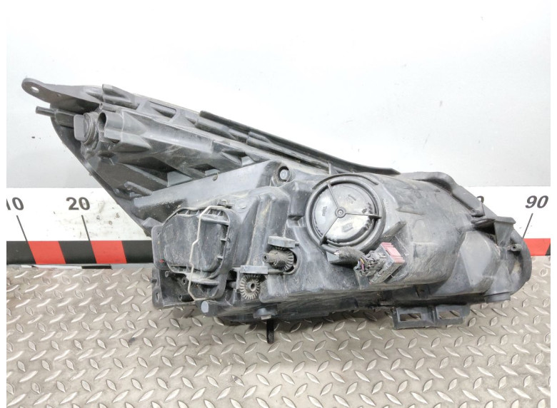 Фара левая к Opel Corsa, 2011г.