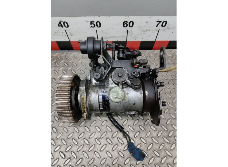 ТНВД к Peugeot Expert