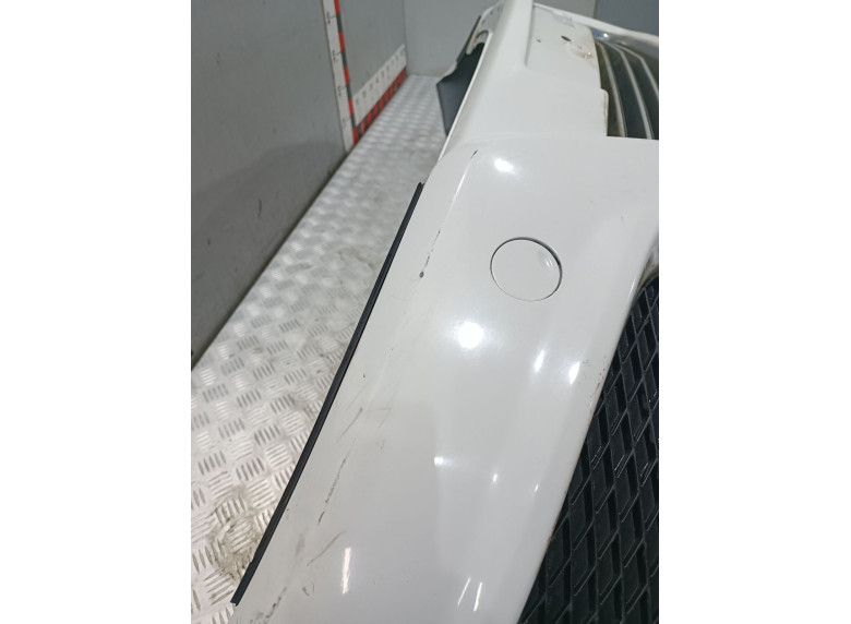 Бампер передний к Opel Astra, 2009г.