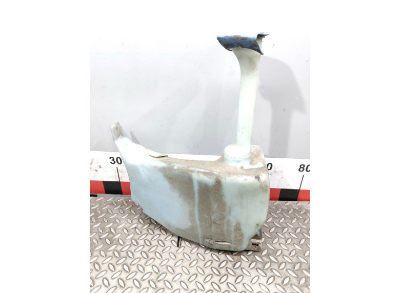 Бачок омывателя к Volkswagen Transporter, 1996г.