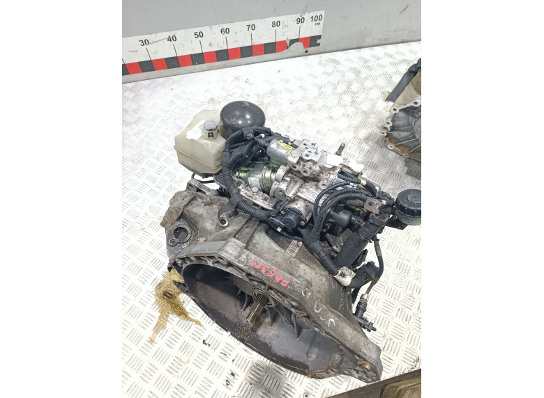 КПП роботизированная к Opel Movano, 2008г.