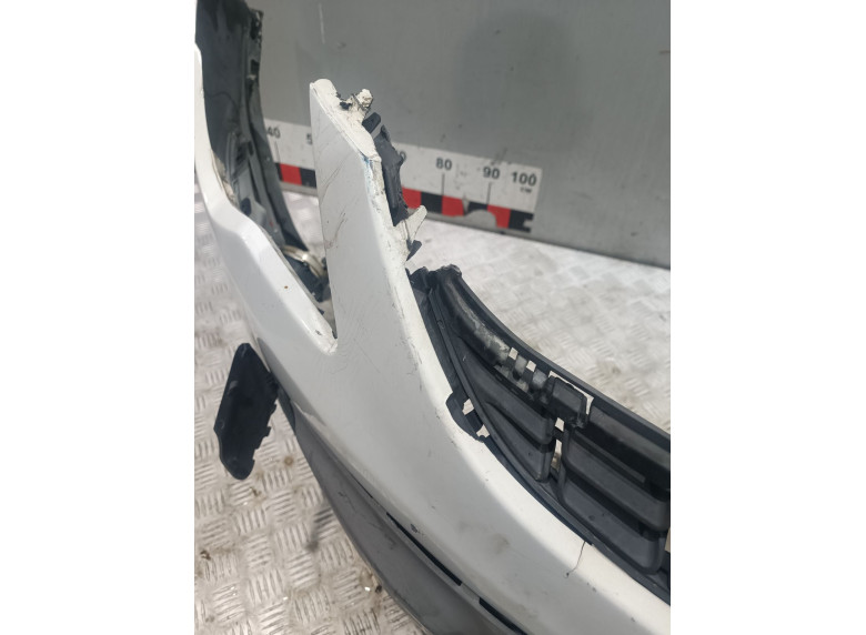 Бампер передний к Opel Corsa, 2011г.