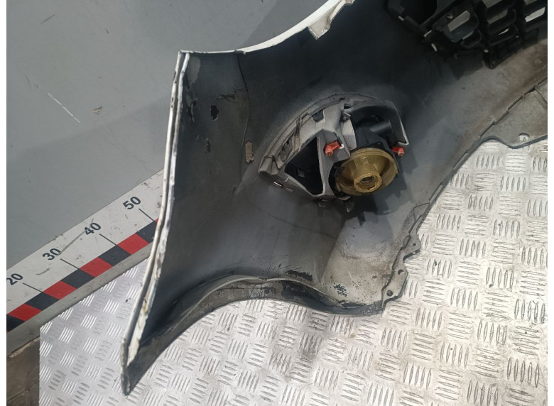 Бампер передний к Opel Corsa, 2011г.