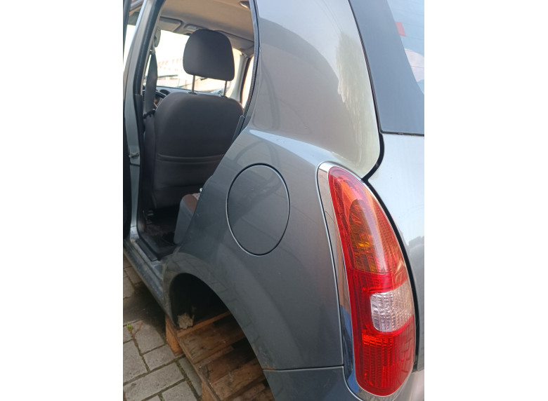 Четверть задняя левая к Daihatsu Trevis, 2007г.
