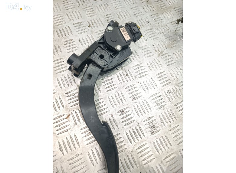 Педаль газа к Kia Rio undefined г.