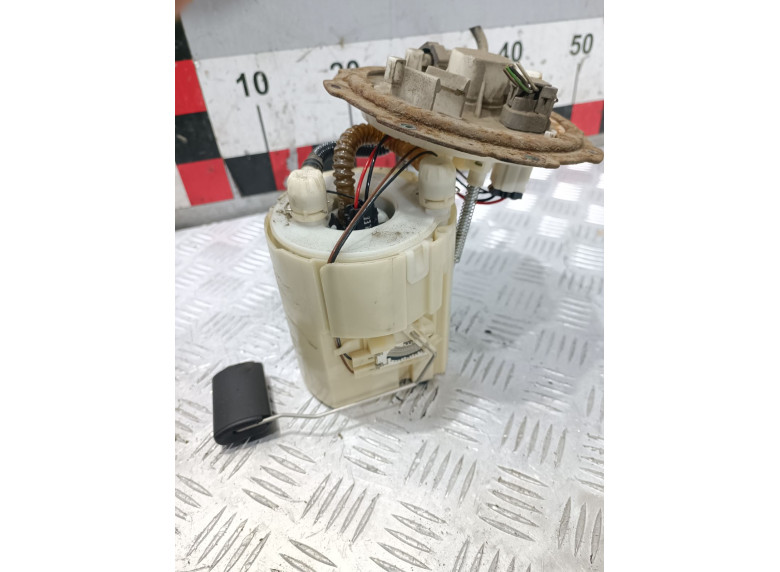 Насос топливный к Насос топливный к Kia Rio undefined г. Rio