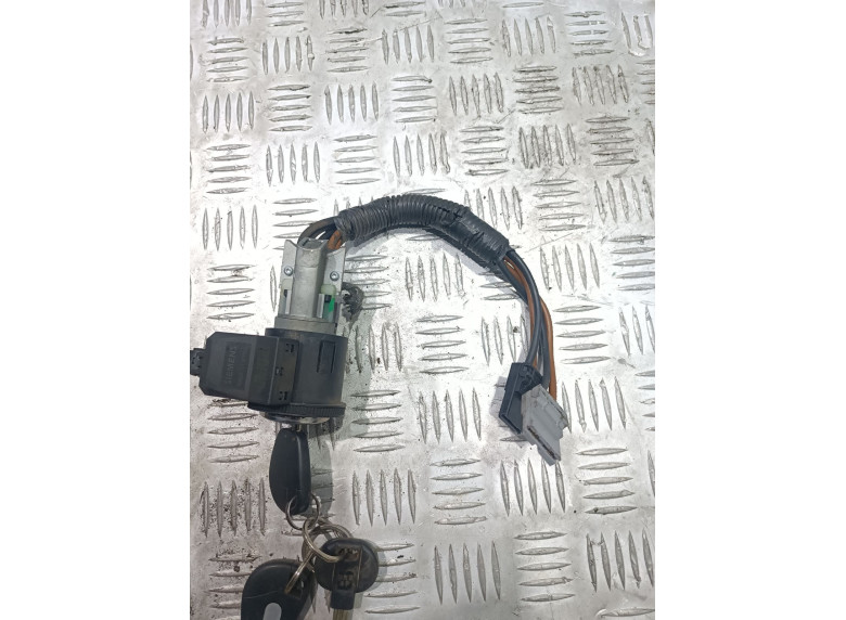 Замок зажигания к Fiat Scudo, 1998г.