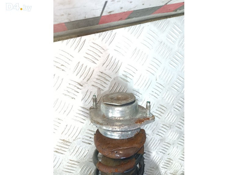 Опора амортизатора верхняя (чашка) к Daihatsu Trevis undefined г.