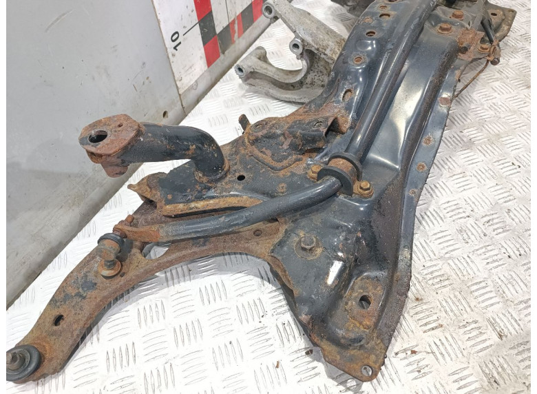 Стабилизатор подвески (поперечной устойчивости) передний к Daihatsu Trevis, 2007г.