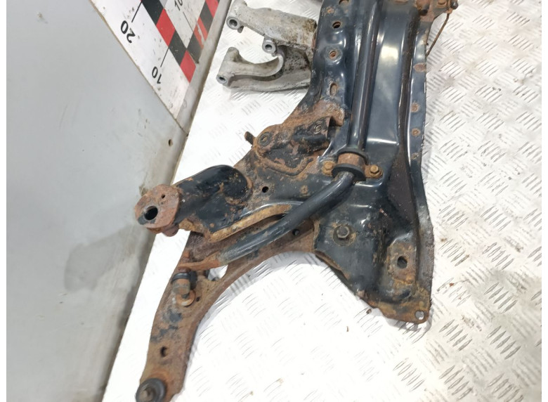 Балка подвески передняя (подрамник) к Daihatsu Trevis, 2007г.