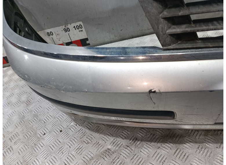 Бампер передний к Renault Laguna, 2005г.