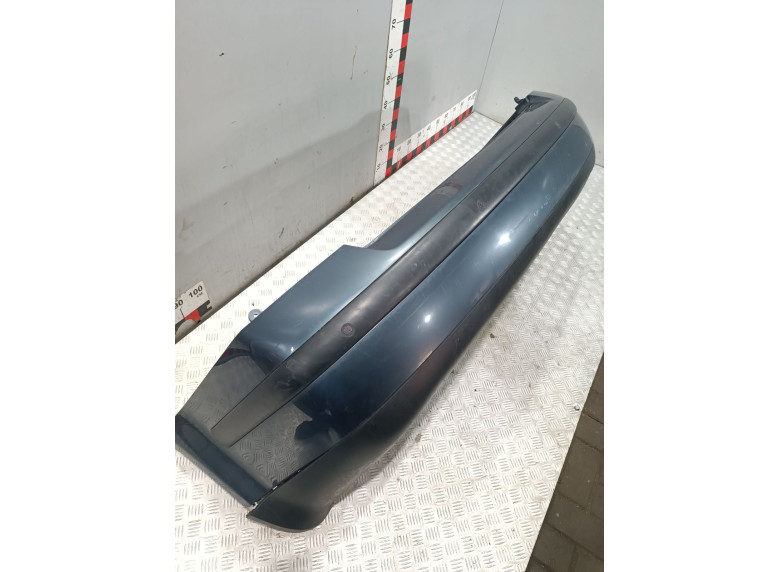 Бампер задний к Volkswagen Passat, 2003г.