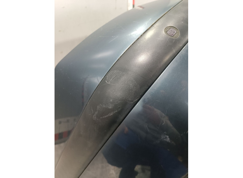 Бампер задний к Volkswagen Passat, 2003г.