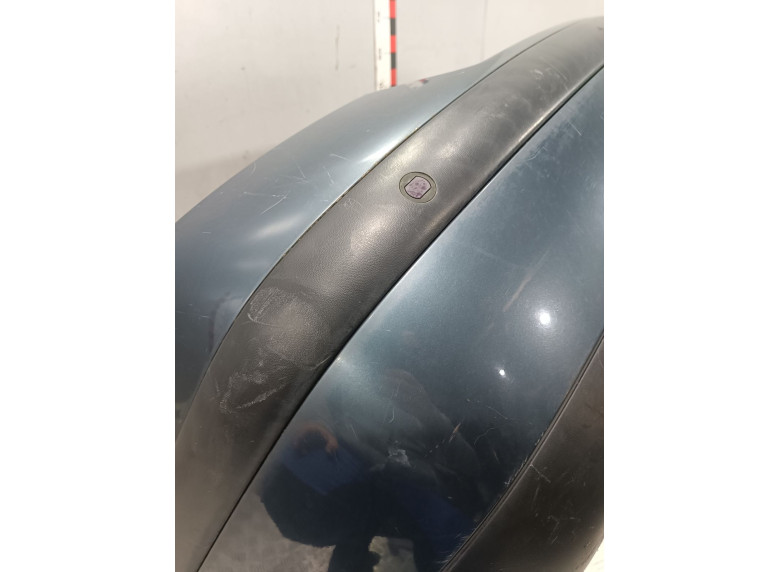 Бампер задний к Volkswagen Passat, 2003г.