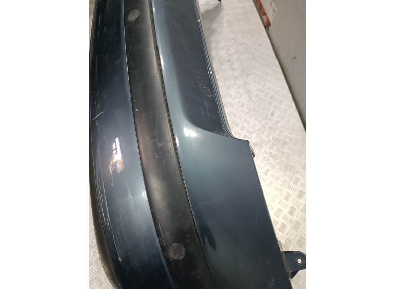 Бампер задний к Volkswagen Passat, 2003г.