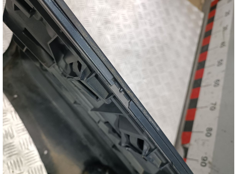 Бампер задний к Volkswagen Passat, 2003г.