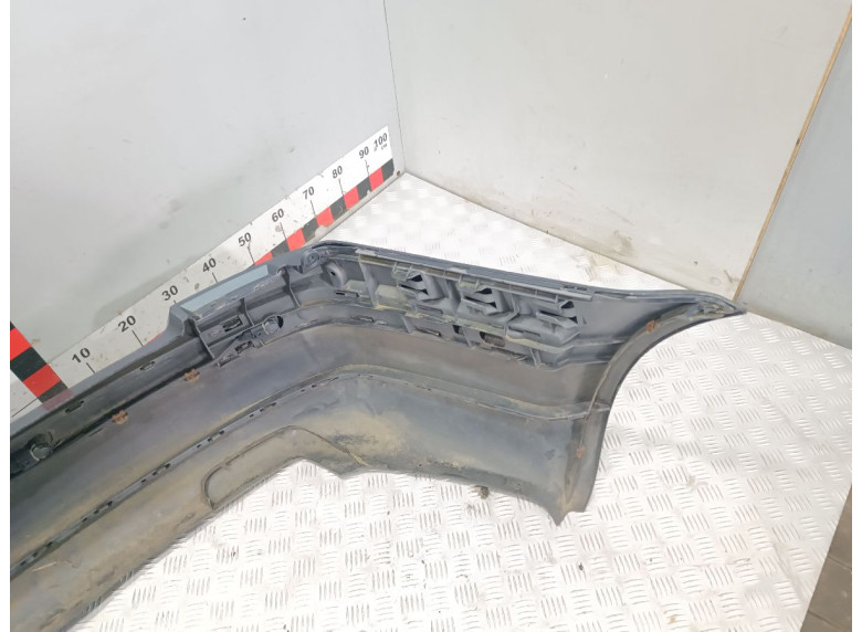 Бампер задний к Volkswagen Passat, 2003г.