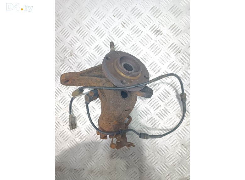 Кулак поворотный левый к Peugeot 406 undefined г.