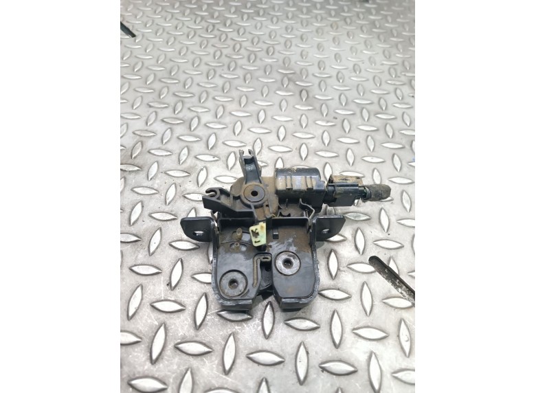 Замок багажника к Замок багажника к Lada Granta undefined г. Granta