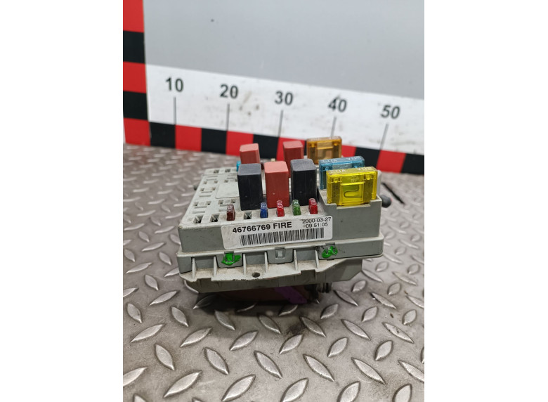 Блок предохранителей к Fiat Punto, 2001г.