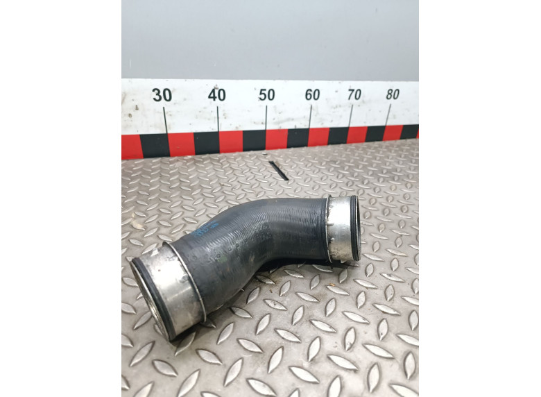 Патрубок интеркулера к Volkswagen Passat, 2007г.