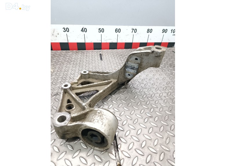 Рычаг передний правый к Skoda Fabia undefined г.