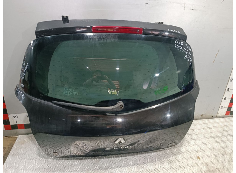 Стоп-сигнал к Renault Clio, 2011г.