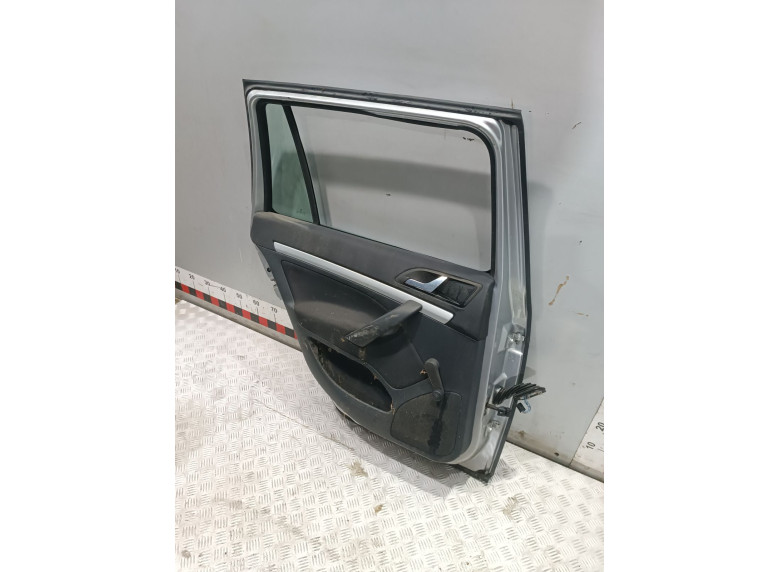 Дверь задняя левая к Дверь задняя левая к Skoda Octavia undefined г. Octavia