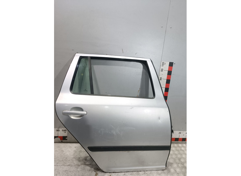 Дверь задняя правая к Skoda Octavia