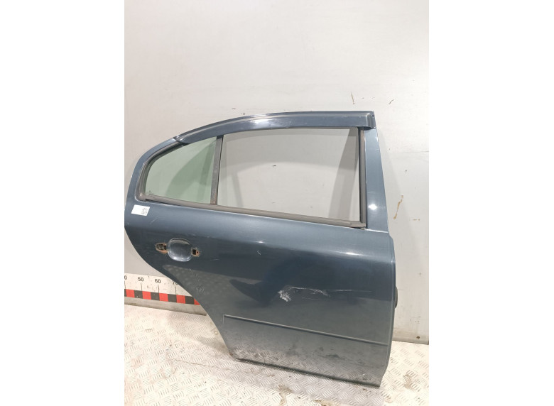 Дверь задняя правая к Skoda Octavia